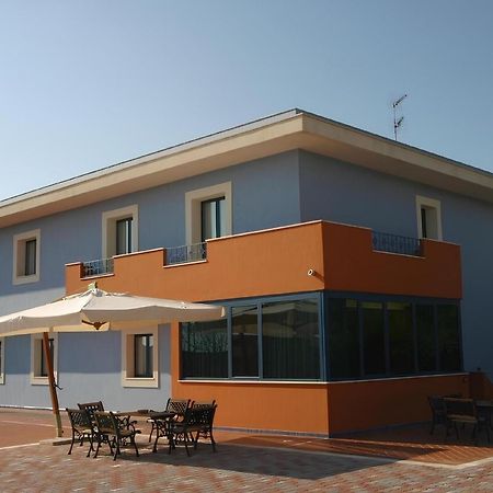 Motel - Hotel Nautico Pozzallo Exterior foto